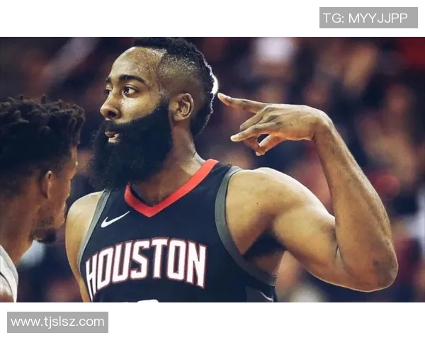 哈登全场高光集锦：突破重围助攻得分展现王者风范